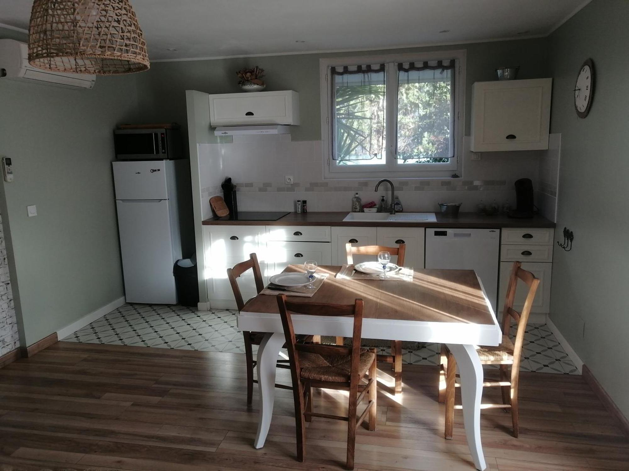 La Maison De 6Fran Appartement 2 Chaleureux Et Calme Ambiance Familiale Valros ภายนอก รูปภาพ